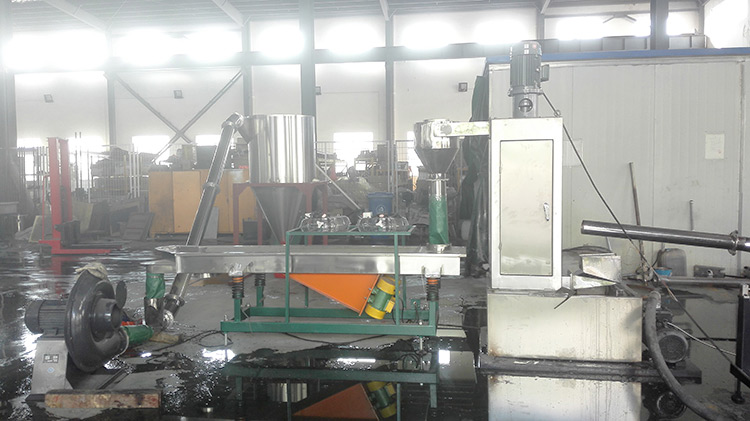 anillo de la l&iacute;nea de agua