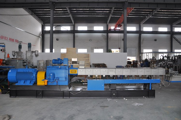 Twin-Storg-Extruder.jpg
