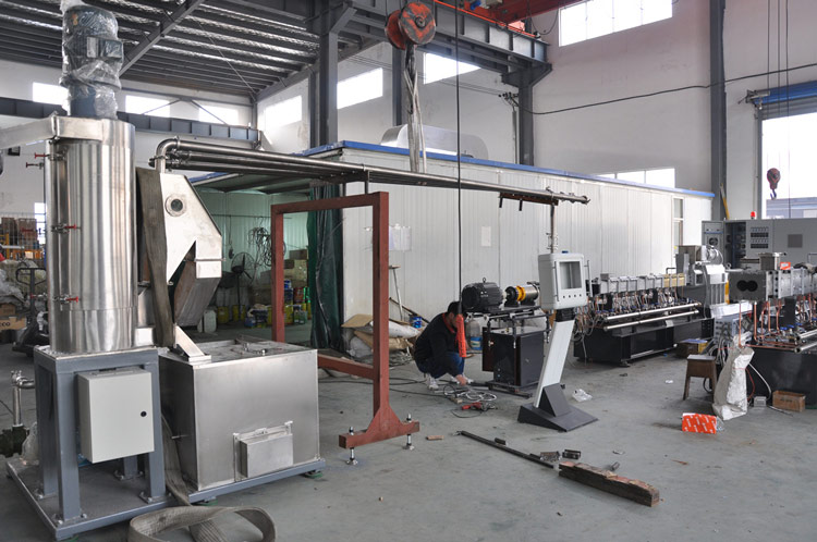 bajo el agua-pelletismo.jpg