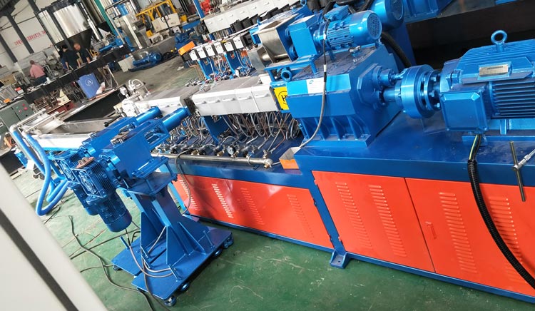 PE-FILLER-MASTERBATCH-MACHINE PE-Filler-Masterbatch-Machine