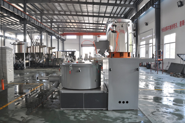 Hot and Fold-Mixer.jpg