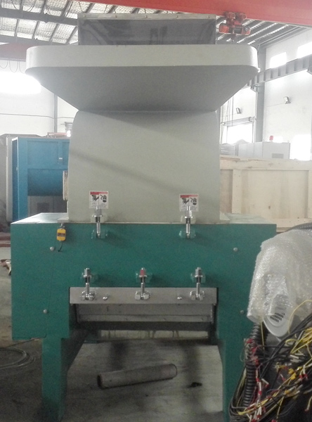 front-view.jpg Front-View.jpg